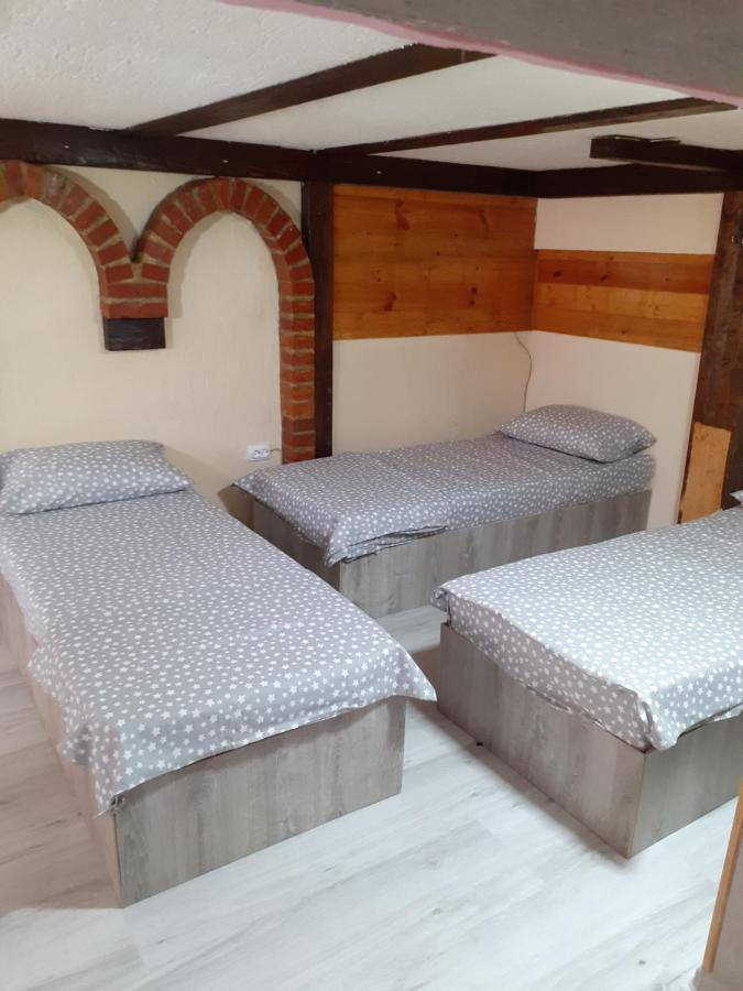 Porodicni apartman,Viktor cafee Šabac Buitenkant foto